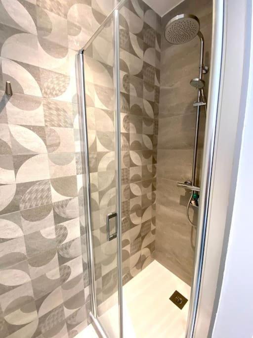 Superbe Appartement Hyper Centre 4 Personnes Valence  Exteriör bild